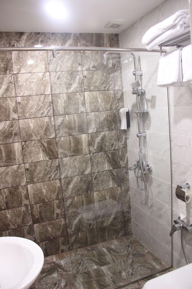 Mark City Hotel Baku Eksteriør billede